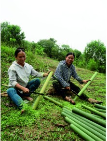 BEHÖRDE L, Stehleuchte in Bamboo, It's About RoMi